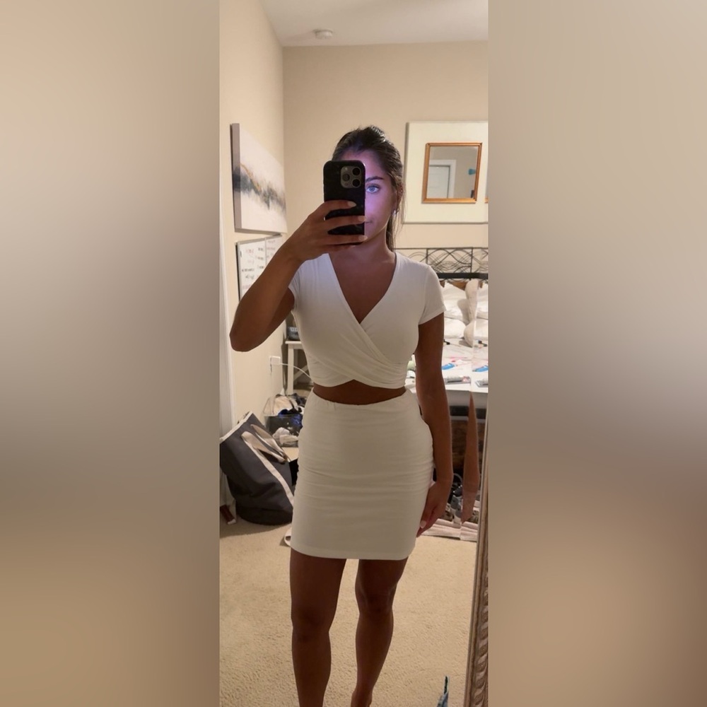 Lulu's 2 Piece Set